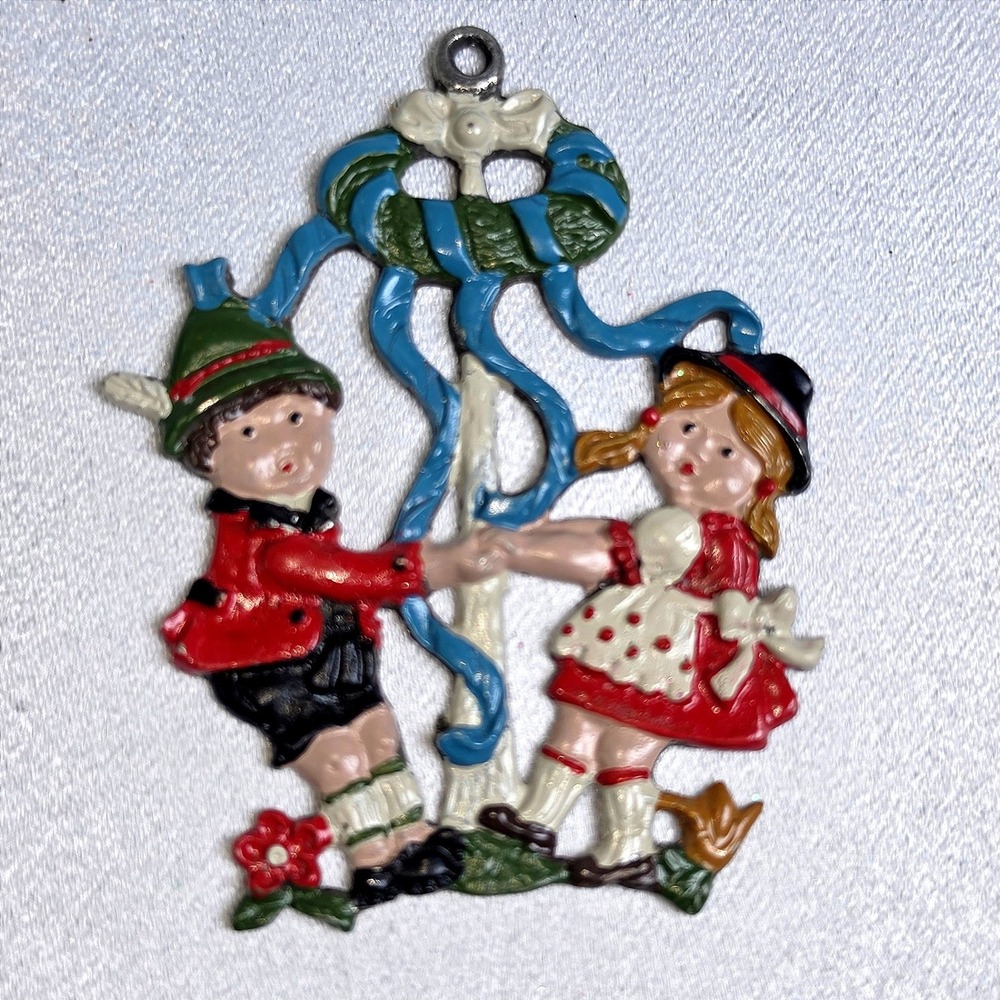 Kuhn Zinn 93% Pewter Ornament "Children with Maypole" hand painted